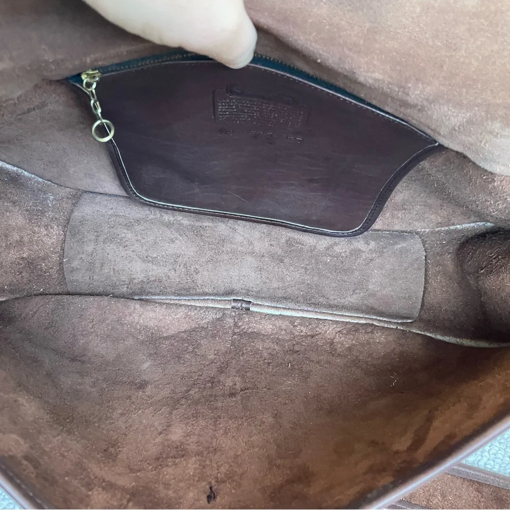 Vintage 80s Coach Musette Bag, Mocha - Picture 10 of 16